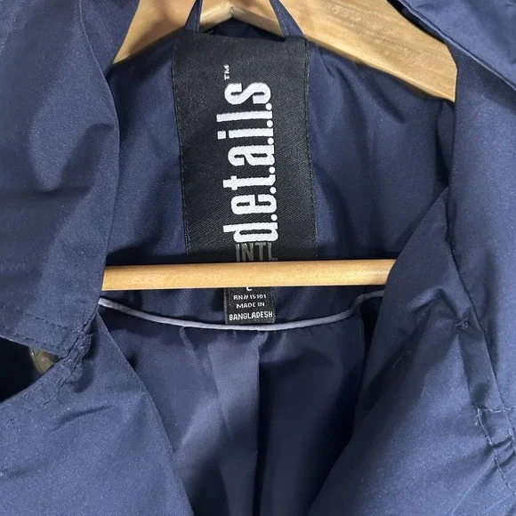 INTL DETAILS Women's Rain Jacket Coat Large Navy Lightweight Removable Hood - Picture 2 of 13